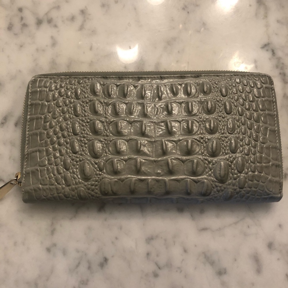 Brahmin wallet / wristlet
